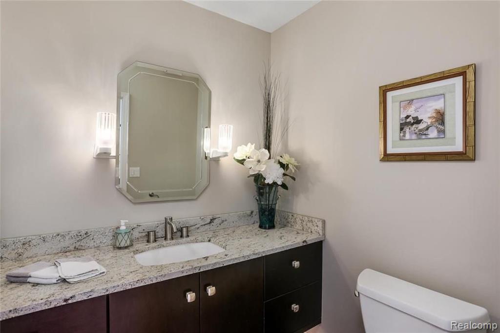 795 Peach Tree Lane Rochester Hills, MI 48306 - Photo 15 of 51