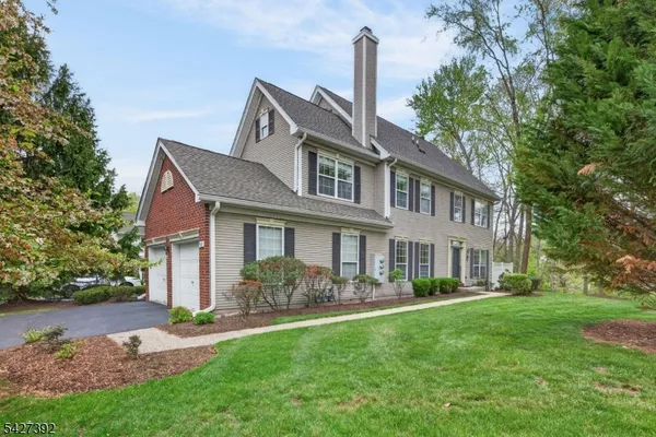 $679,000 | 909 South Branch Drive, Whitehouse Station, NJ 08889