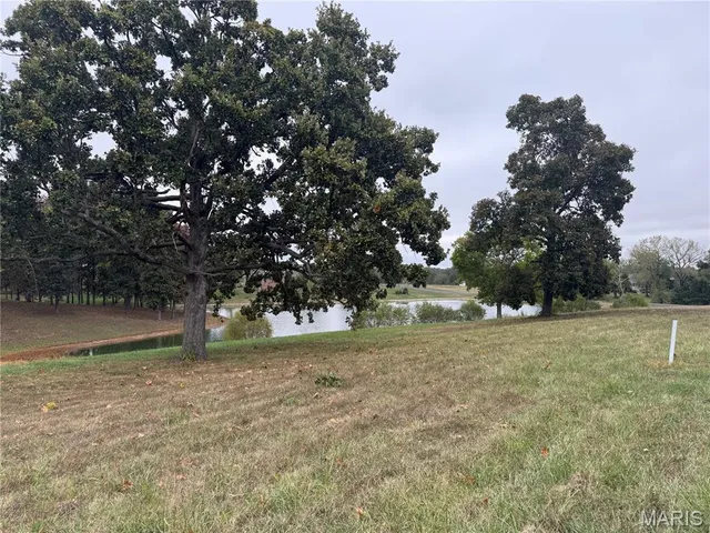 $110,000 | 111 Tompkins Drive, Troy, MO 63379