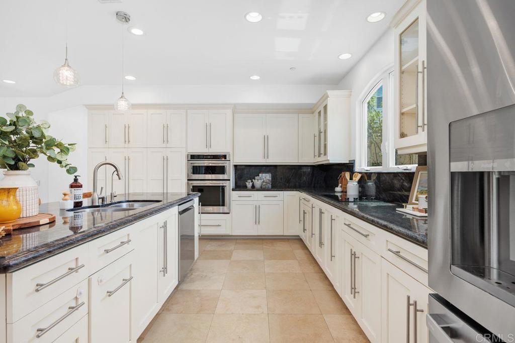 182 Andrew Avenue Encinitas, CA 92024 - Photo 13 of 52