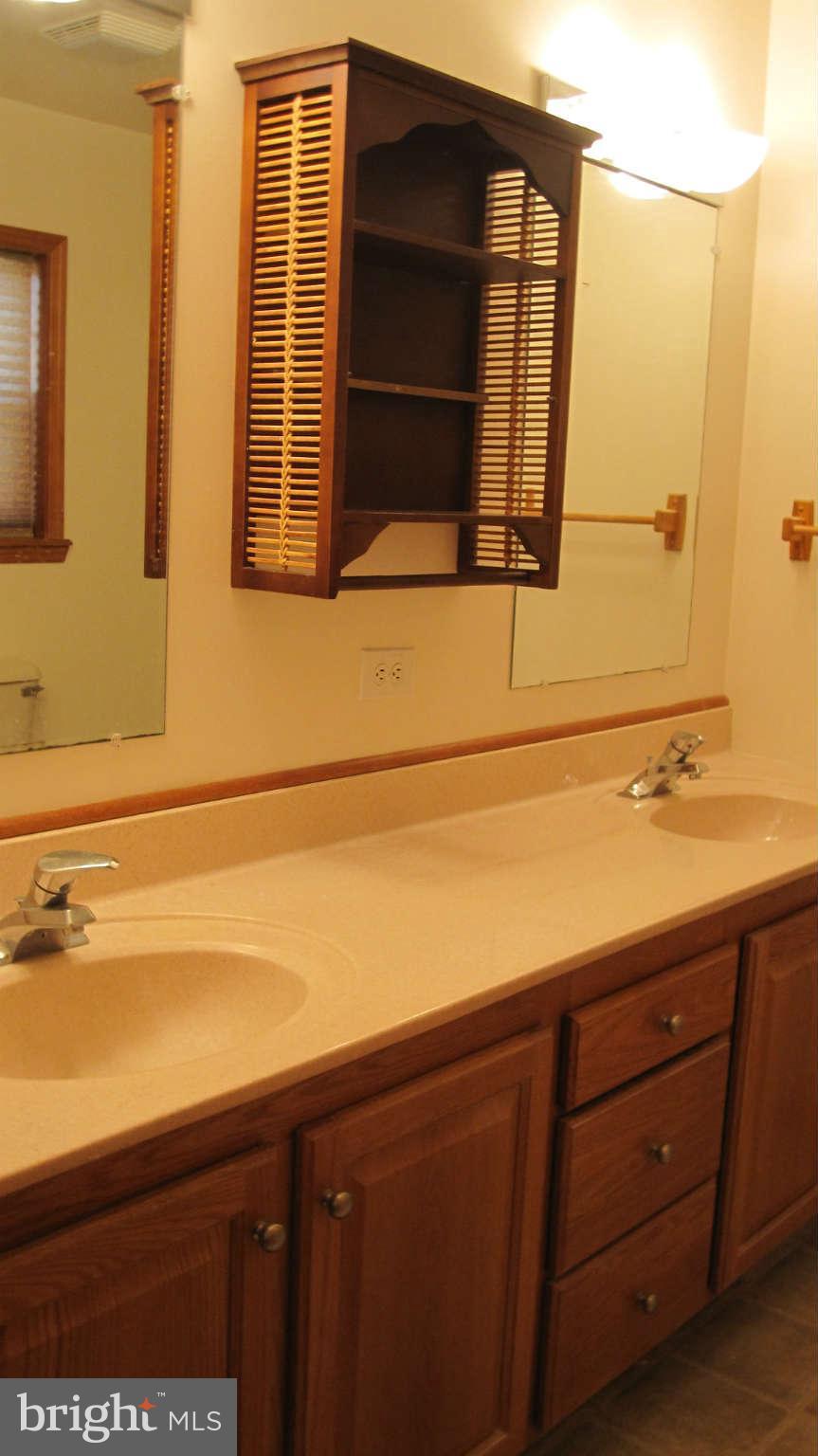 6004 Eldorado Road Rhodesdale, MD 21659 - Photo 25 of 30 Bath (Master)
