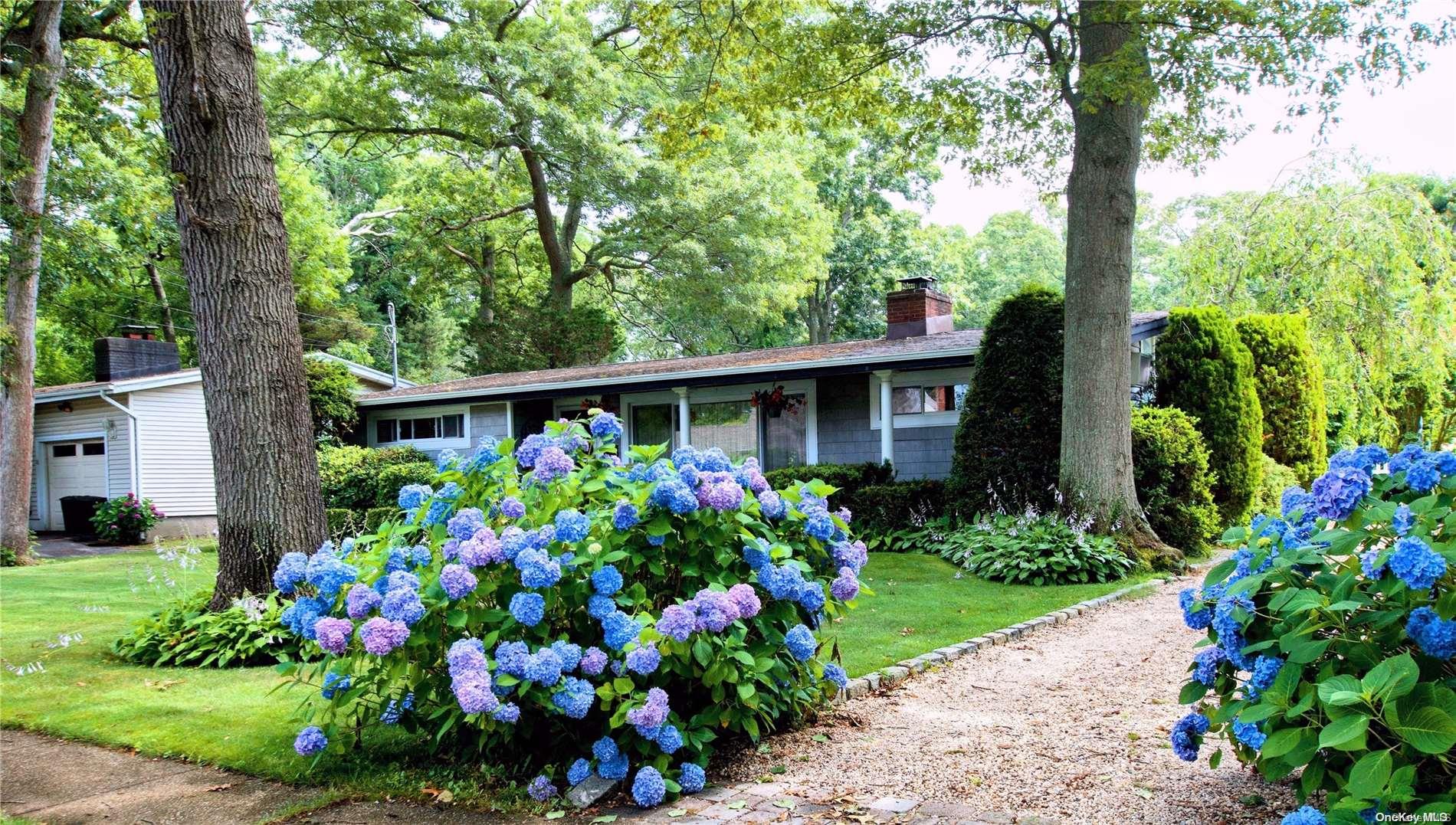 79 Circuit Rd, Bellport, NY 11713 Compass