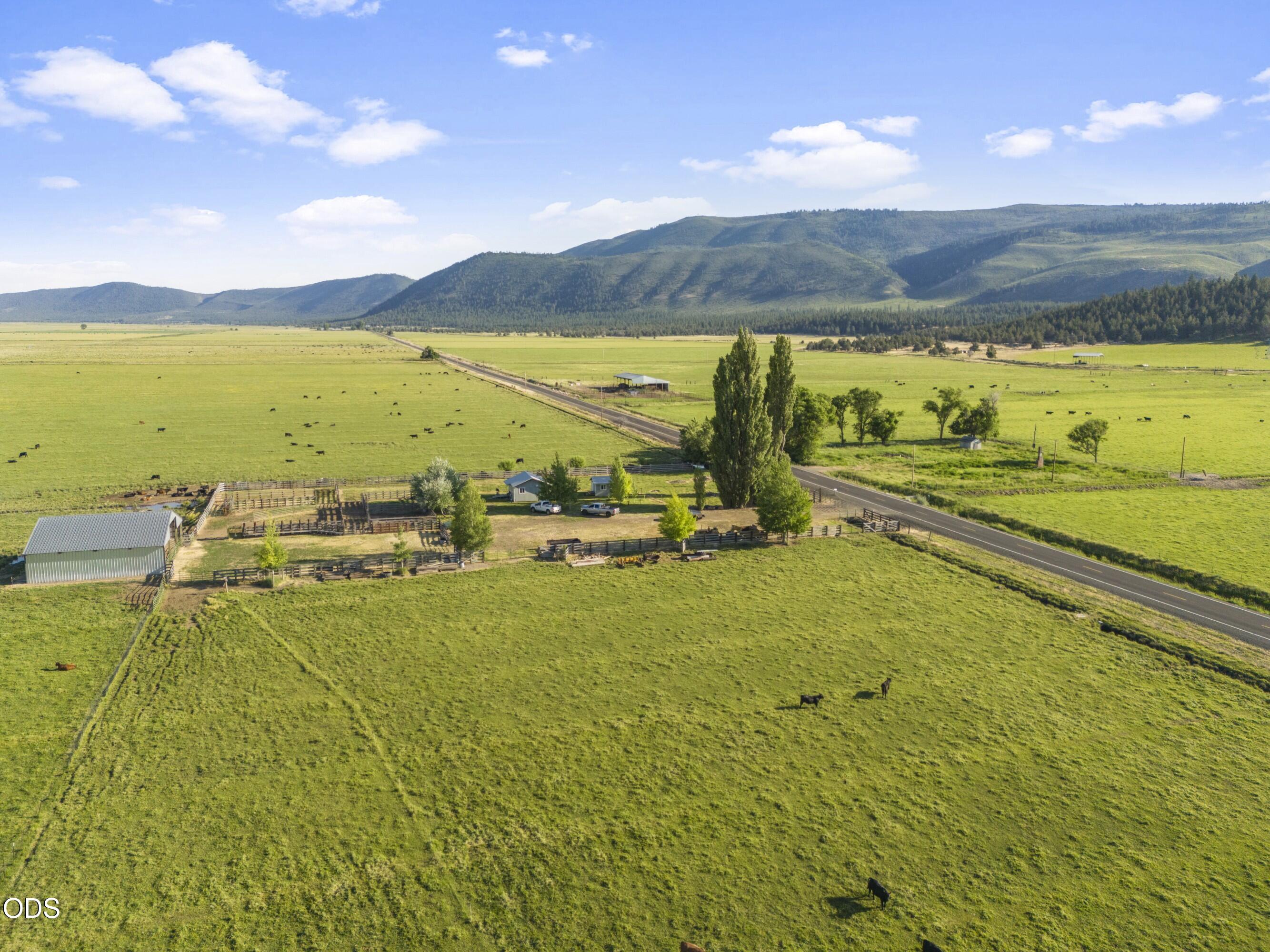 15655 West Langell Valley Road Bonanza, OR 97623 - Photo 9 of 53
