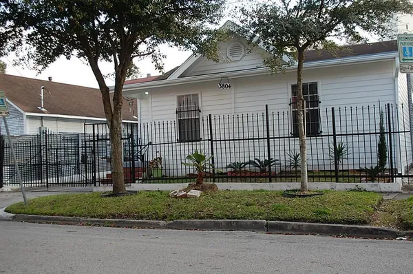 $319,000 | 3804 Garrow Street, Houston, TX 77003