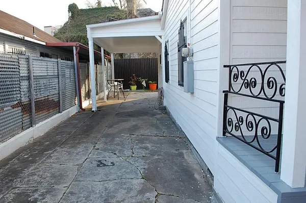 $319,000 | 3804 Garrow Street, Houston, TX 77003