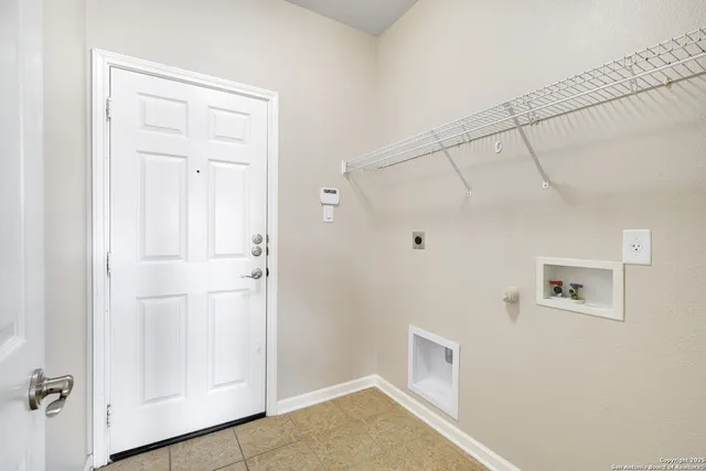 $2,300 | 21838 Thunder Basin, San Antonio, TX 78261