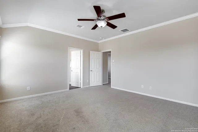 $2,300 | 21838 Thunder Basin, San Antonio, TX 78261