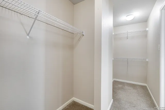 $2,300 | 21838 Thunder Basin, San Antonio, TX 78261