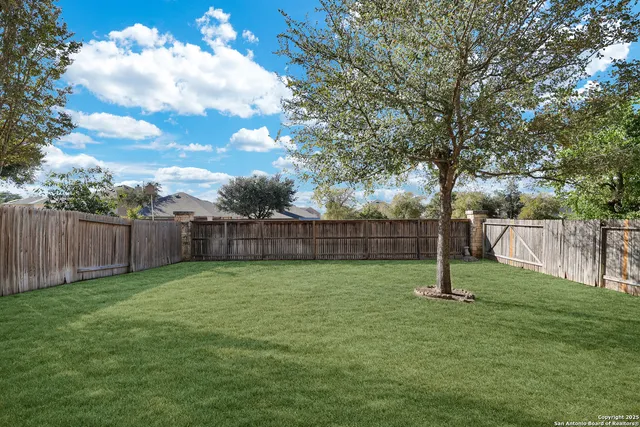 $2,300 | 21838 Thunder Basin, San Antonio, TX 78261