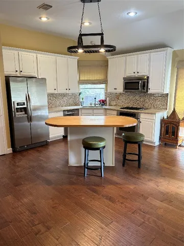 $3,200 | 5401 Apache Creek Cove, Austin, TX 78735