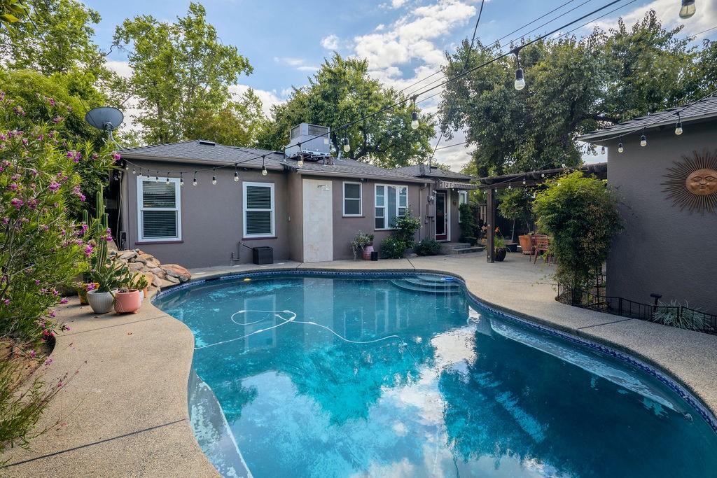 107 East Normal Avenue Fresno, CA 93704 - Photo 43 of 45