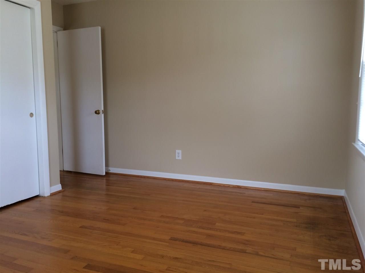 720 Coventry Court Raleigh, NC 27609 - Photo 14 of 20 Gallery Image 14
