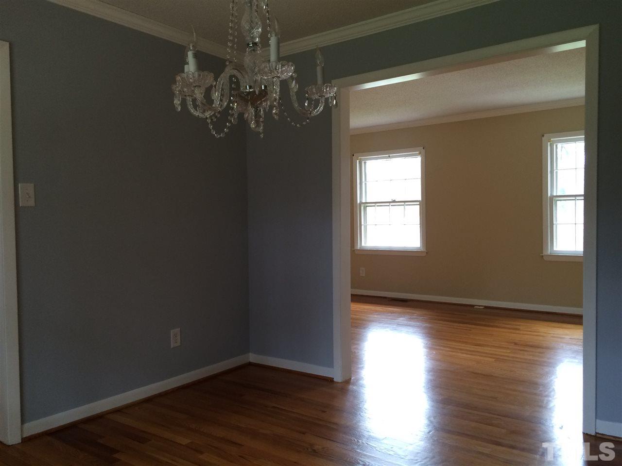 720 Coventry Court Raleigh, NC 27609 - Photo 7 of 20 Gallery Image 7