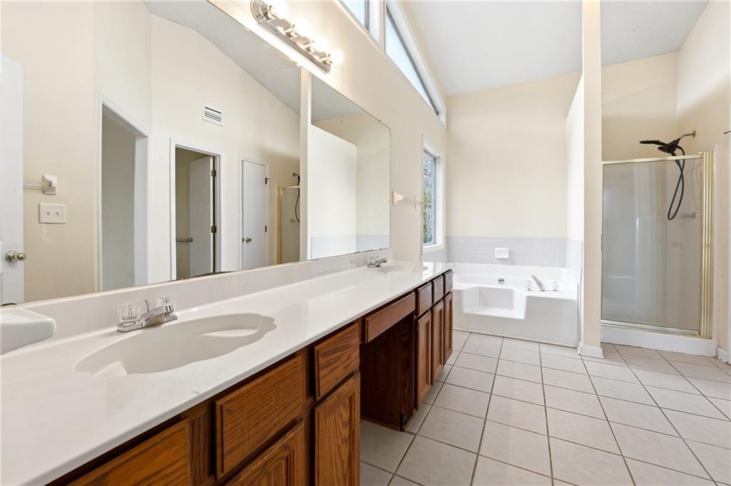 2512 Herndon Road Northwest Lawrenceville, GA 30043 - Photo 17 of 32