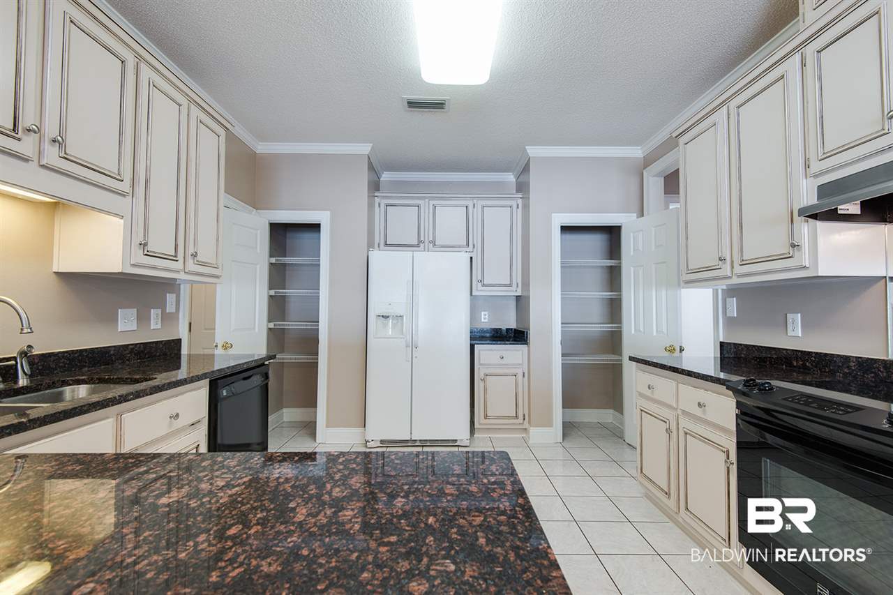 14811 Timber Ridge Drive Loxley, AL 36551 - Photo 15 of 50 Granite Counters