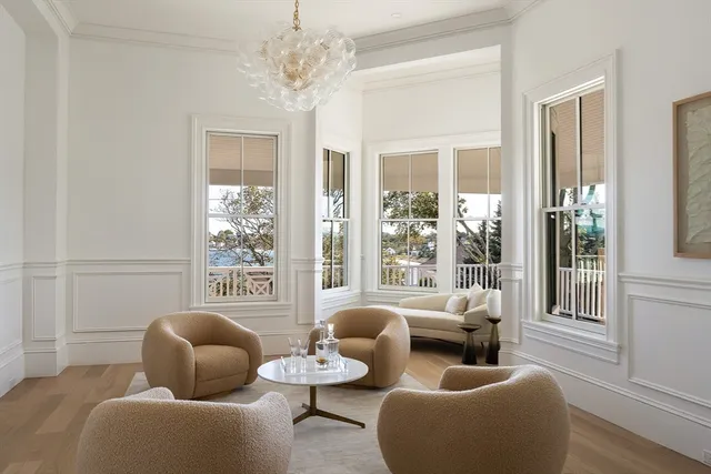 $5,500,000 | 9 Little Nahant Road, Nahant, MA 01908