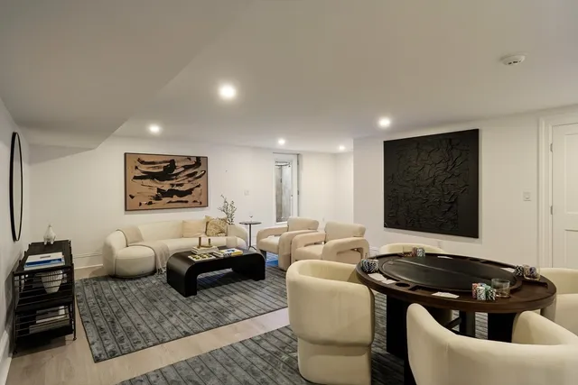 $5,500,000 | 9 Little Nahant Road, Nahant, MA 01908