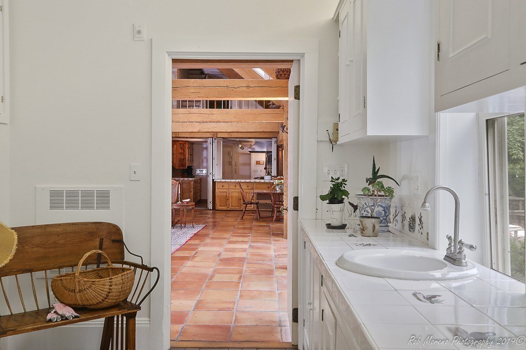 1046 Great Pond Road North Andover, MA 01845 - Photo 18 of 42 Gallery Image 18