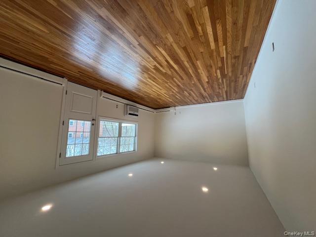 96 Shore Road, Unit B2 Port Washington, NY 11050 - Photo 3 of 11