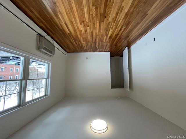 96 Shore Road, Unit B2 Port Washington, NY 11050 - Photo 10 of 11