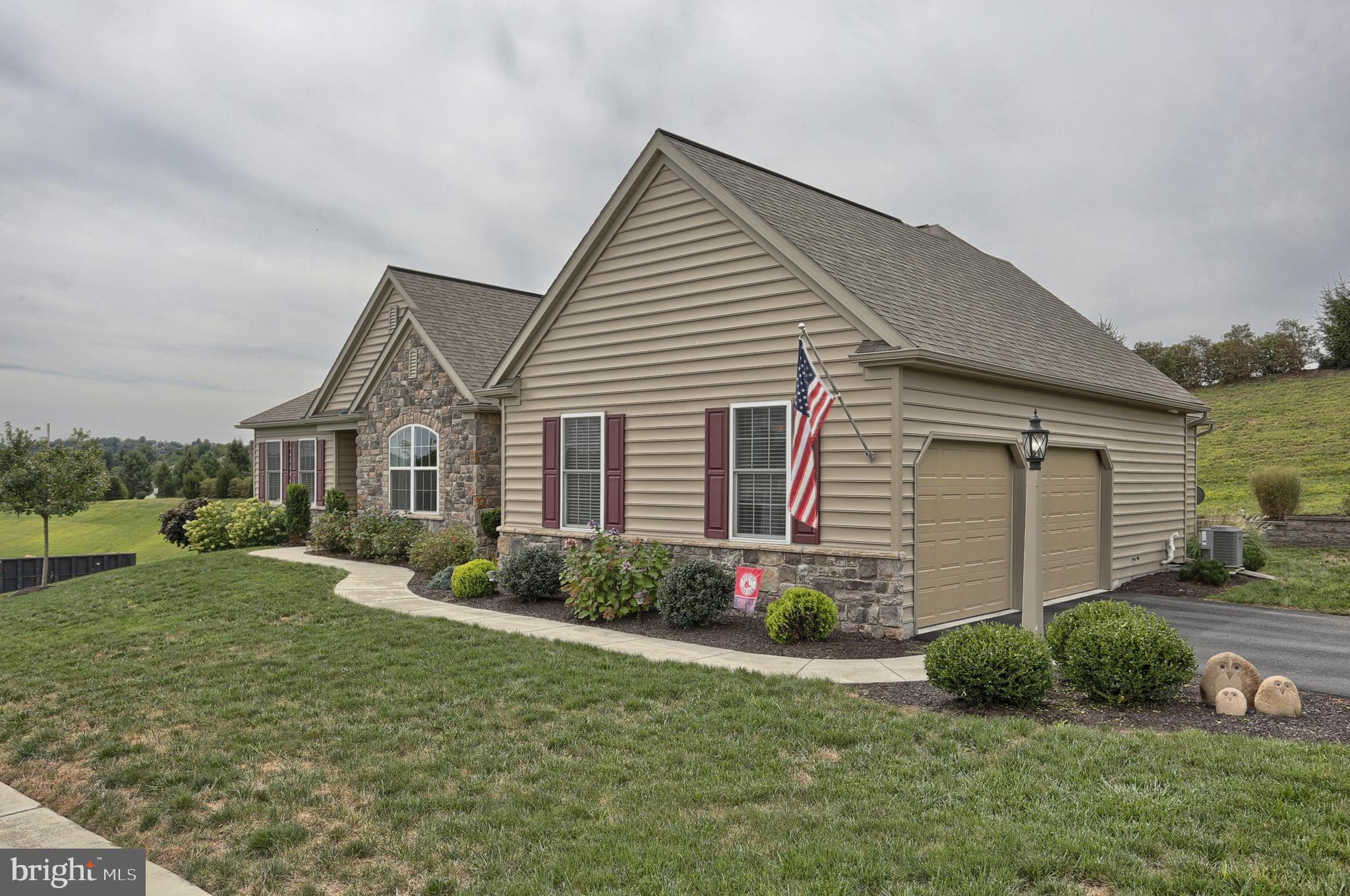 7031 Beaver Spring Road Harrisburg, PA 17111 - Photo 4 of 37 Gallery Image 4