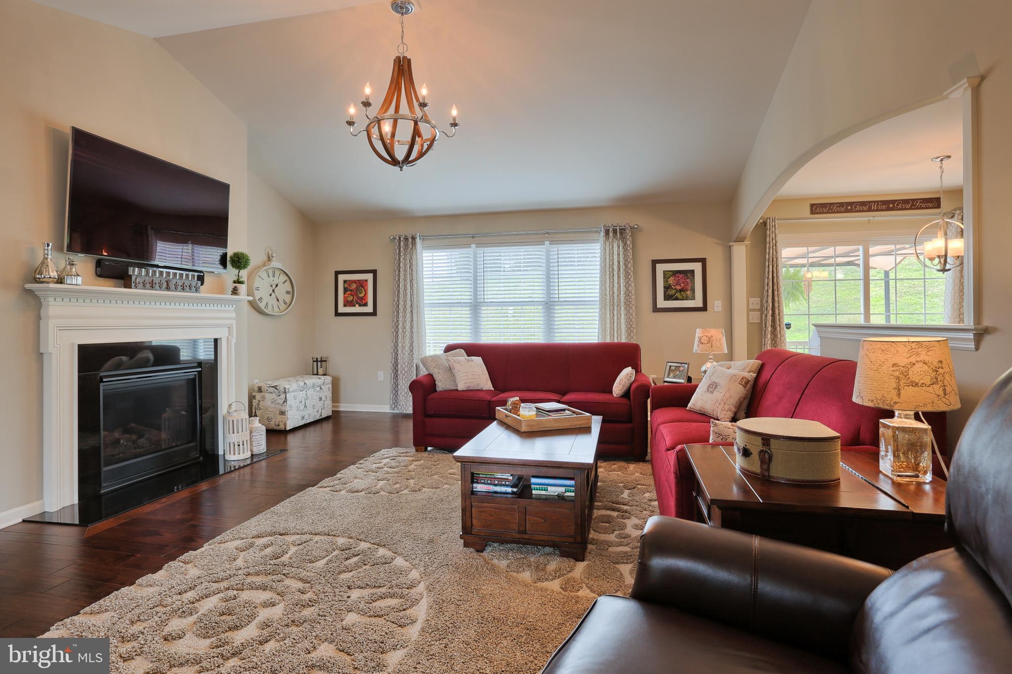 7031 Beaver Spring Road Harrisburg, PA 17111 - Photo 9 of 37 Gallery Image 9