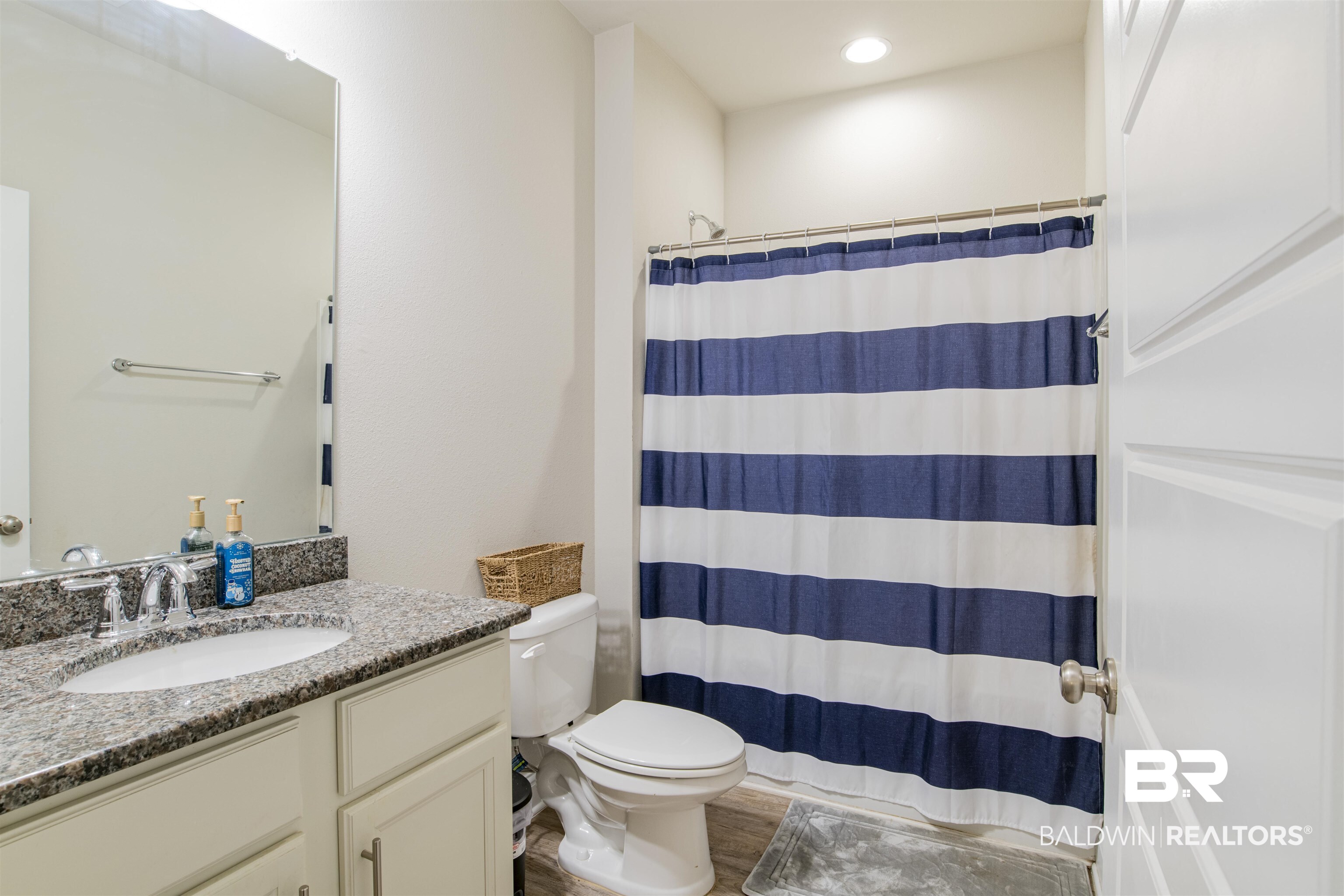 13111 Kinlock Falls Avenue Fairhope, AL 36532 - Photo 8 of 34 Bath 2
