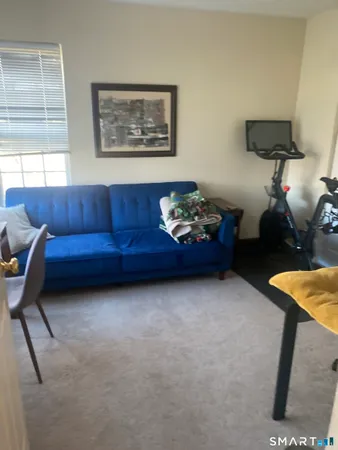 $1,900 | 3 Forest Glen Circle, Unit 16, Middletown, CT 06457