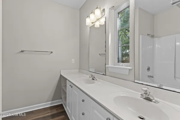 $2,295 | 321 South Kerr Avenue, Unit 120, Wilmington, NC 28403