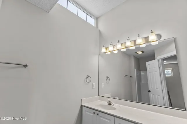 $2,295 | 321 South Kerr Avenue, Unit 120, Wilmington, NC 28403