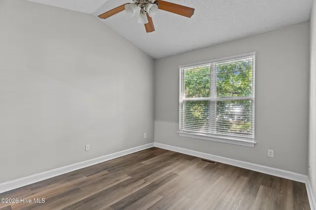 $2,295 | 321 South Kerr Avenue, Unit 120, Wilmington, NC 28403