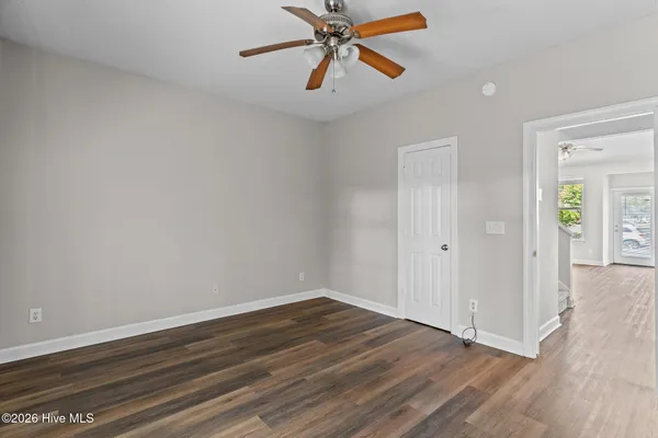 $2,295 | 321 South Kerr Avenue, Unit 120, Wilmington, NC 28403