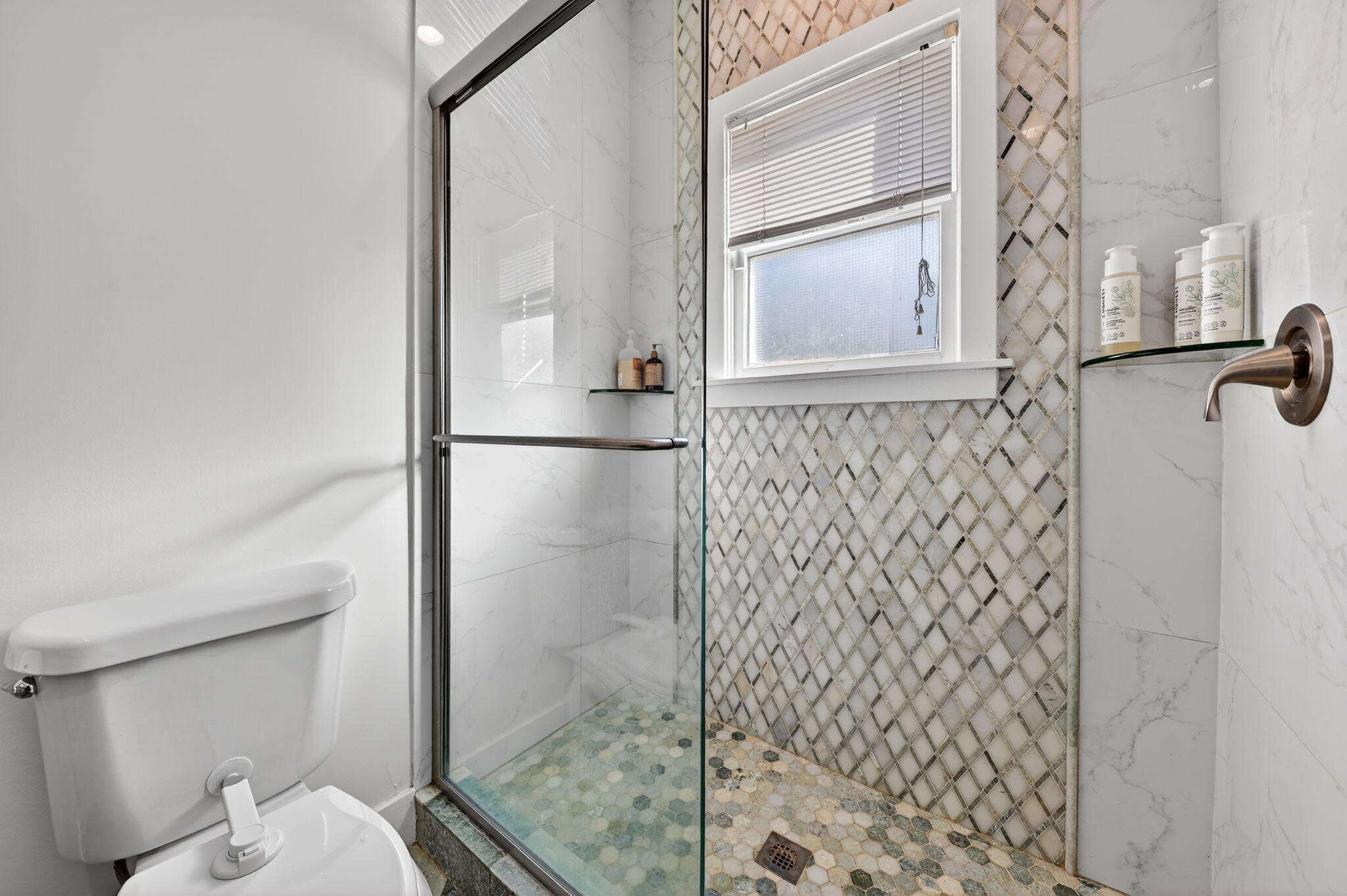 818 Claremore Drive West Palm Beach, FL 33401 - Photo 19 of 31 2nd Bath