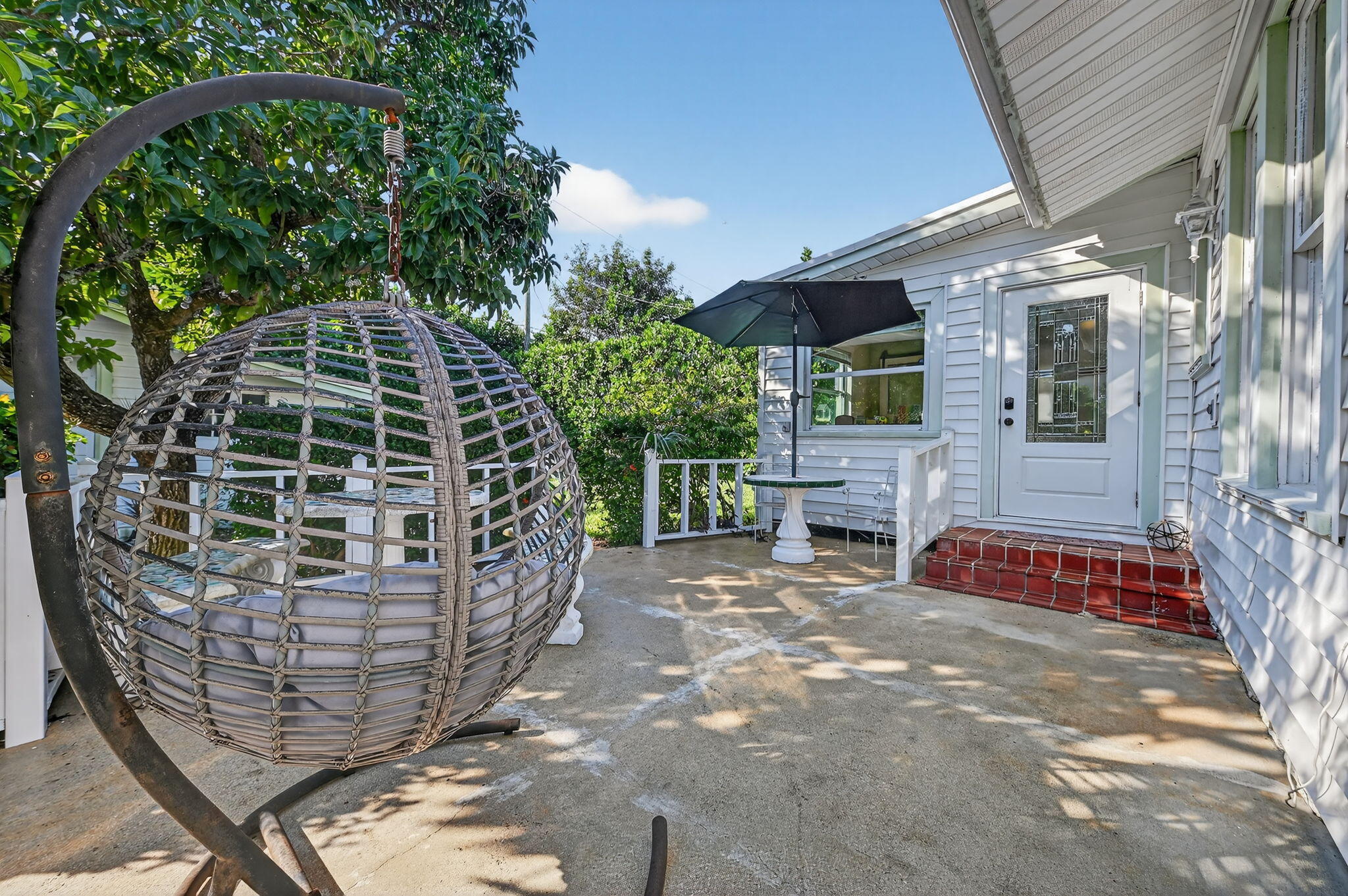 818 Claremore Drive West Palm Beach, FL 33401 - Photo 23 of 31 Outdoor