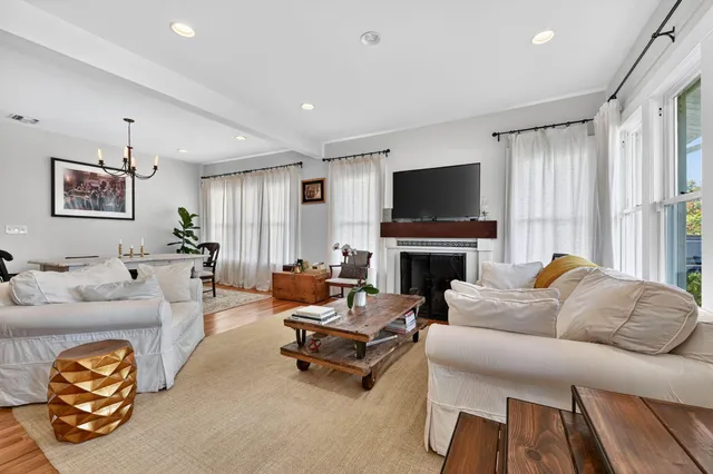 $1,280,000 | 818 Claremore Drive, West Palm Beach, FL 33401