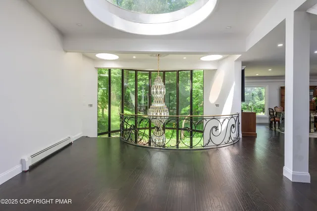 $1,350,000 | 720 Stokes Mill Road, East Stroudsburg, PA 18301