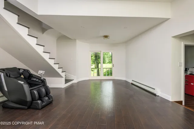 $1,350,000 | 720 Stokes Mill Road, East Stroudsburg, PA 18301