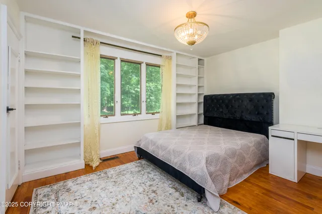 $1,350,000 | 720 Stokes Mill Road, East Stroudsburg, PA 18301