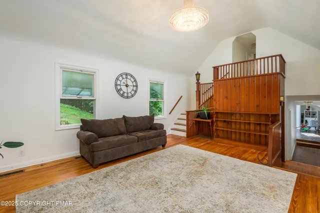 $1,350,000 | 720 Stokes Mill Road, East Stroudsburg, PA 18301