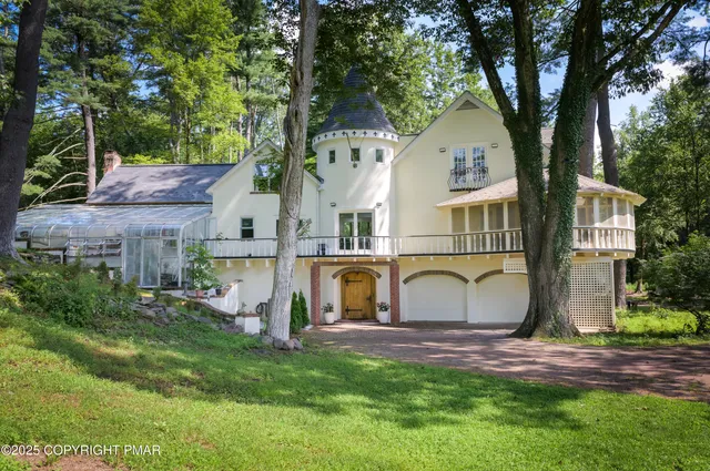 $1,350,000 | 720 Stokes Mill Road, East Stroudsburg, PA 18301