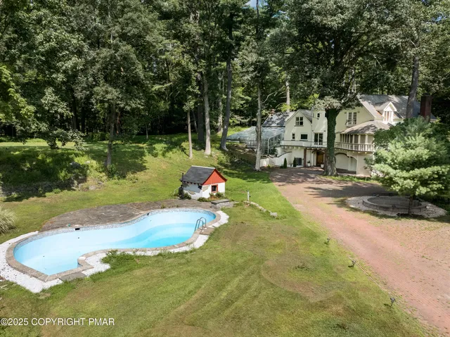 $1,350,000 | 720 Stokes Mill Road, East Stroudsburg, PA 18301
