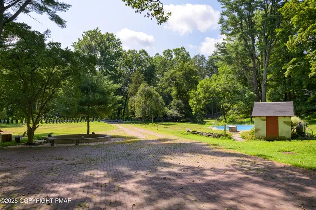 $1,350,000 | 720 Stokes Mill Road, East Stroudsburg, PA 18301