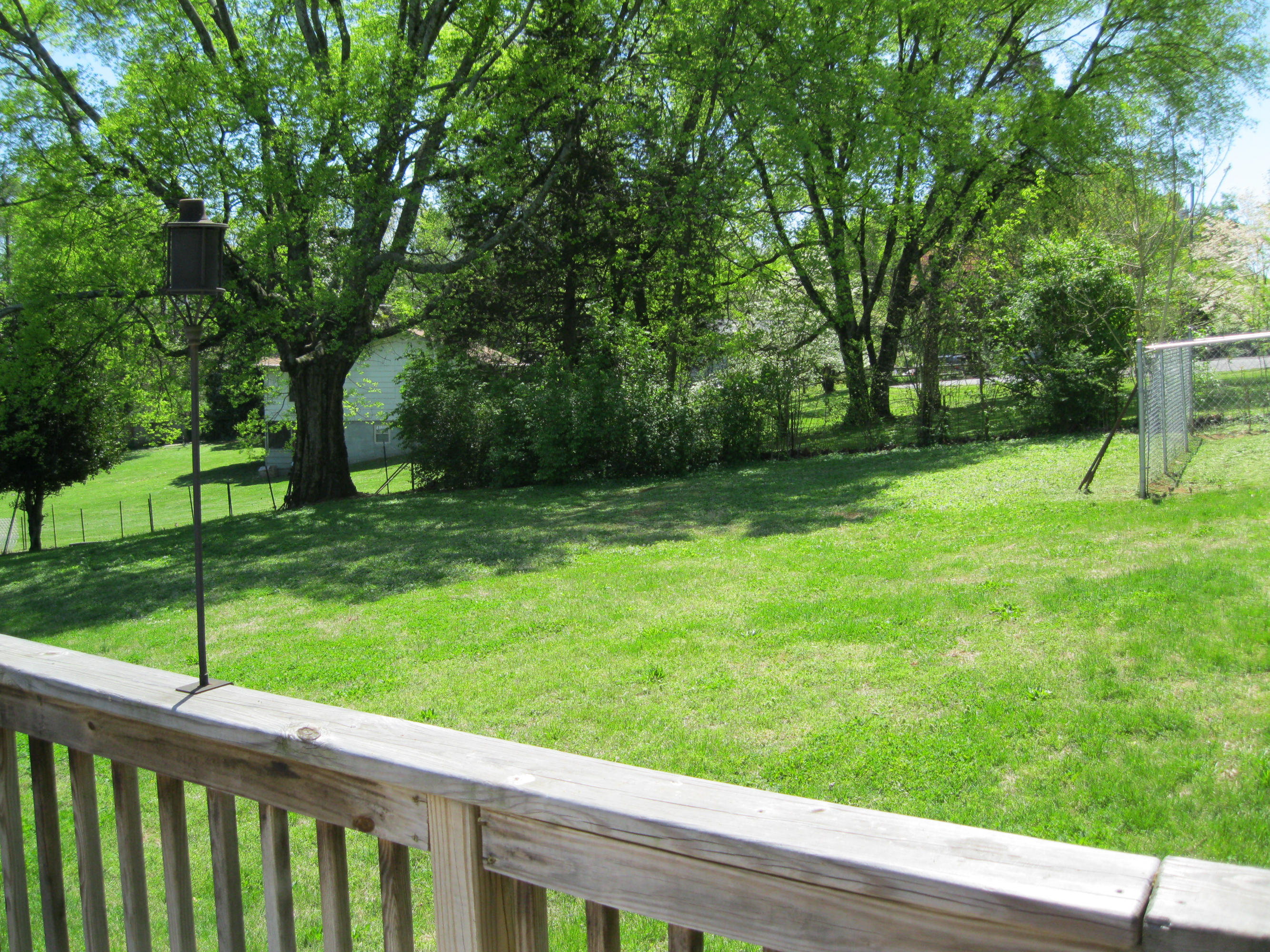 1009 Morrell Road Knoxville, TN 37919 - Photo 16 of 16 yard
