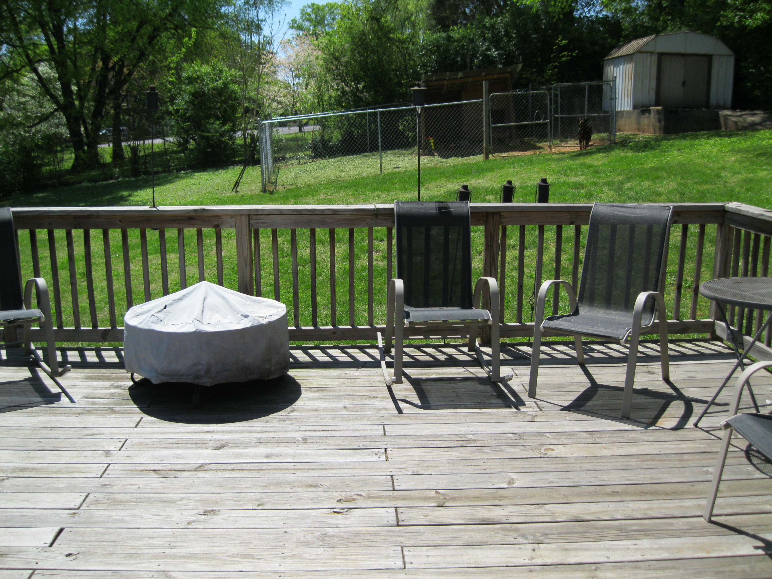 1009 Morrell Road Knoxville, TN 37919 - Photo 8 of 16 deck