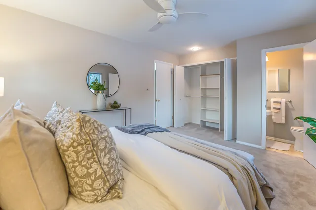 $599,000 | 448 Hilldale Drive, Ann Arbor, MI 48105