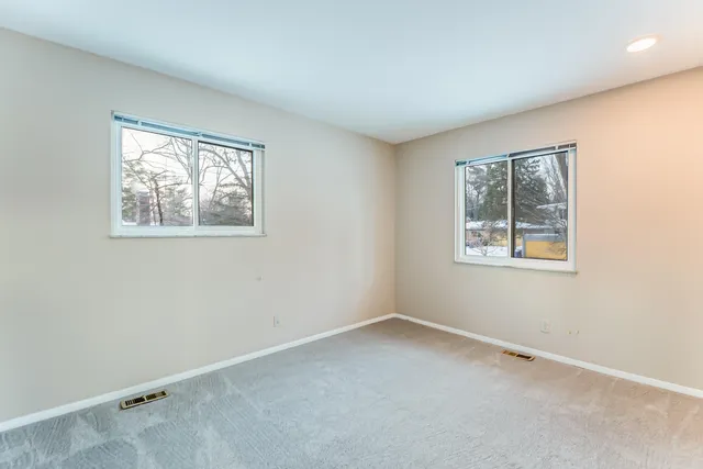 $599,000 | 448 Hilldale Drive, Ann Arbor, MI 48105