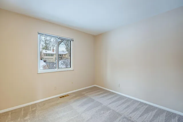 $599,000 | 448 Hilldale Drive, Ann Arbor, MI 48105