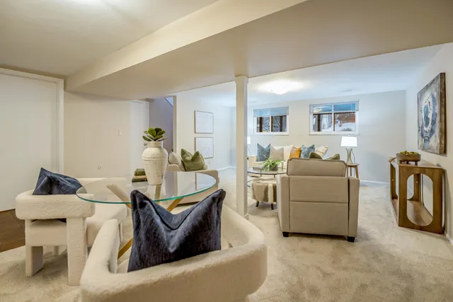 $599,000 | 448 Hilldale Drive, Ann Arbor, MI 48105