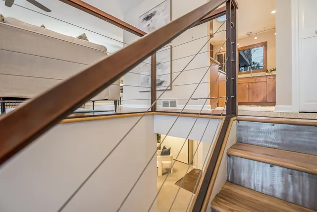 $599,000 | 448 Hilldale Drive, Ann Arbor, MI 48105