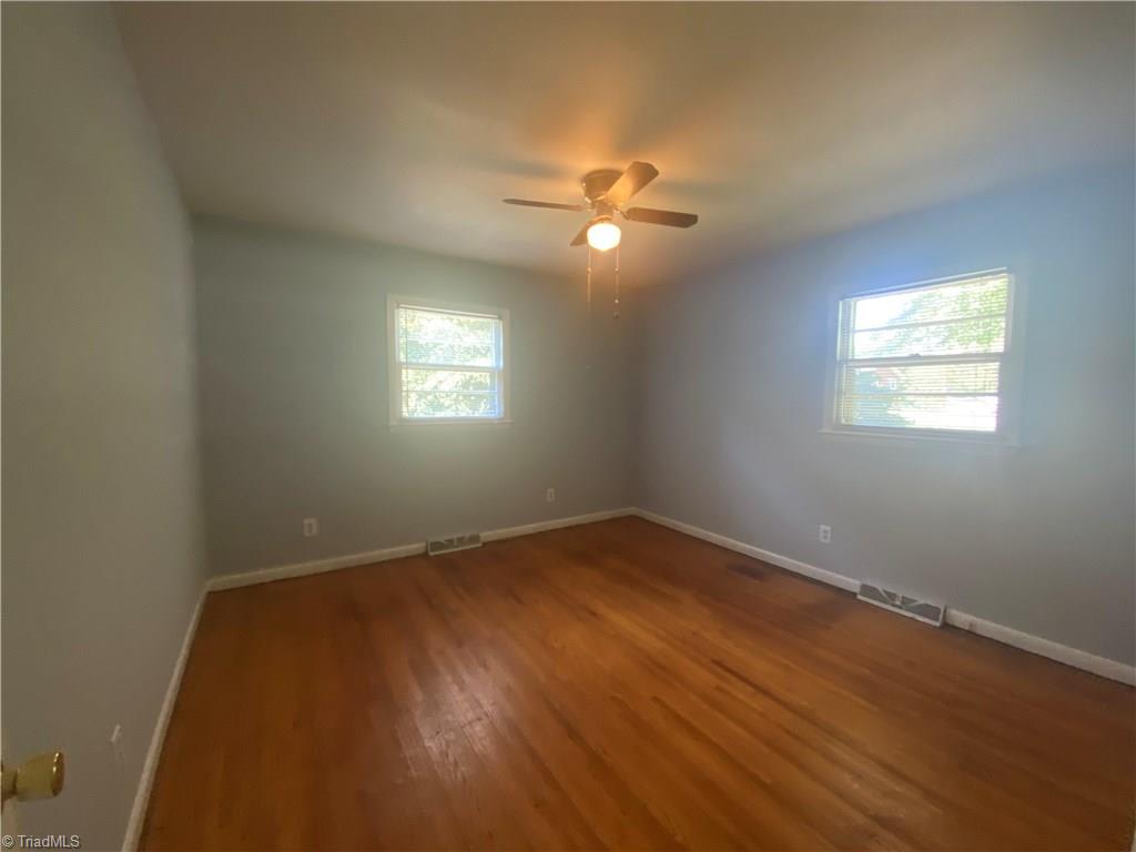 1125 Hedgecock Road High Point, NC 27265 - Photo 4 of 30 Gallery Image 4